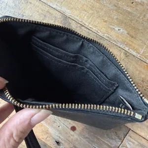 Coach Black Pebbled Leather Wristlet Zip Clutch Card Slot Authentic Near Perfect thumbnail 3