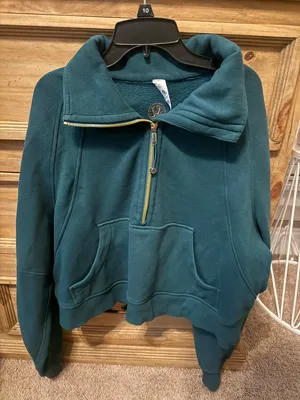 Lululemon scuba thumbnail 1