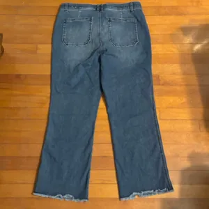 Democracy Plus Size 14 Ab Technology Wide Leg Jeans Raw Hem Patch Pockets thumbnail 2