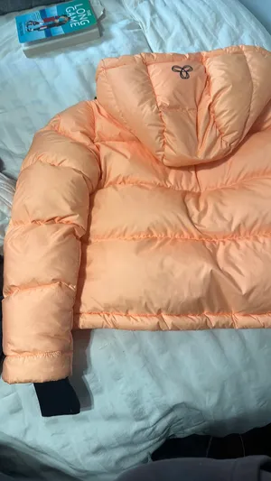 Aritzia TNA Super Puff Jacket thumbnail 7