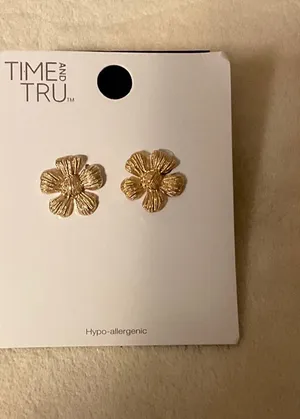 Accessory Subcategory Identification Gold thumbnail 1