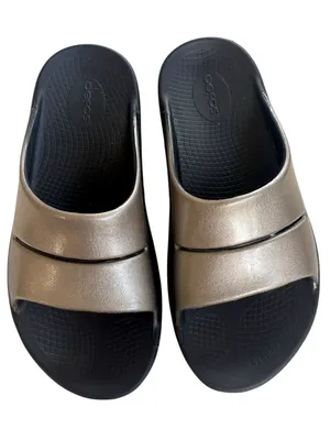 NWOT OOFOS OOaah Luxe Slide Sandals Latte Size 10 thumbnail 2