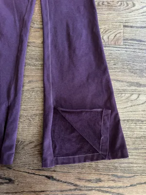 Vuori Plum Purple Split Hem flare leggings Mid Rise XS 00 0 2 Pilates Yoga Gym thumbnail 3