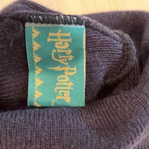 Harry Potter Ravenclaw Winter Hat thumbnail 9