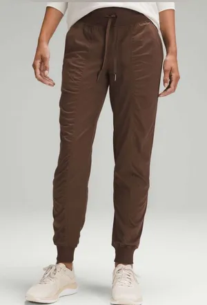 Lululemon‎ Dance Studio Mid-Rise Jogger Full Length
Java size 4 thumbnail 1