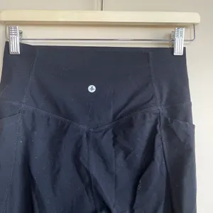 Halara full length‎ black leggings women's M nylon elastane high waisted pockets thumbnail 6