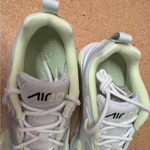 nike women's air max 200 CI3867300 thumbnail 8