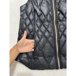 Athleta Womens Quilted Puffer Vest Full Zip Minimalist Black Size M thumbnail 3