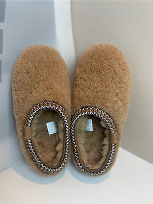UGG TASMAN MAXI CURLY Plush Sheepskin Slip-on Chestnut Clogs Mules S US 9 thumbnail 9