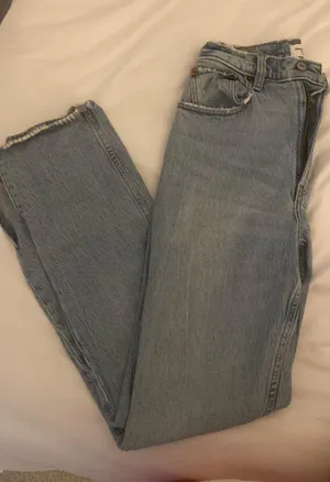 Jeans thumbnail 1