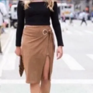 Express suede wrap pencil skirt brand new size 0 thumbnail 2