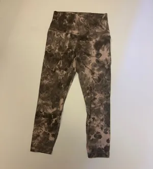 Lululemon leggings  thumbnail 1