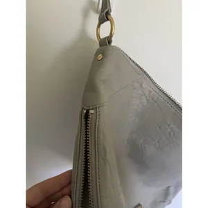 Marc Jacobs Expandable"Washed Up" Messenger Hobo Crossbody Bag Grey Leather thumbnail 12
