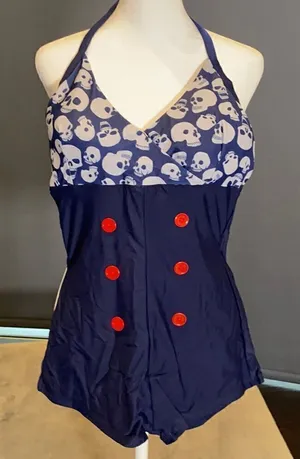 Women’s One Piece Swimsuit Halter Neck Size 4 NWOT thumbnail 1