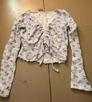 Hollister Floral Top thumbnail 1