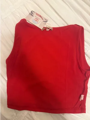The Copper Closet Red crop top thumbnail 2
