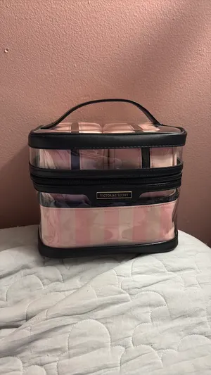 Victoria's Secret Makeup Bag thumbnail 3