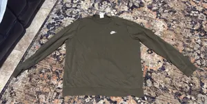 Nike Crewneck Sweatshirt thumbnail 1