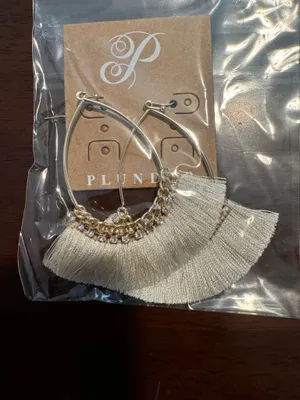 Tassel Tan Boutique Earrings Gold Tone thumbnail 3