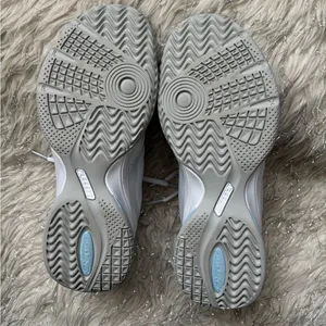 Lotto White and Blue Women's Miracle 400 Sneakers Size 8 thumbnail 10