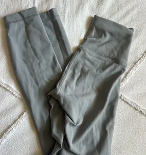 lululemon wunder under leggings gray thumbnail 1