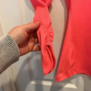 Under Armour Womens ColdGear Fitted 1/4 Zip Pullover Pink Ruched Thumbhole S‎ thumbnail 4
