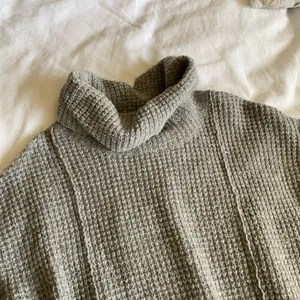 Grey free people sweater thumbnail 5