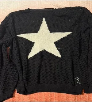 Size S Black open-knit cropped sweater a large white star thumbnail 1