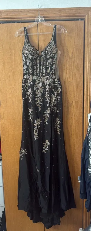 Amara 88854 prom dress Black Size 6 thumbnail 1