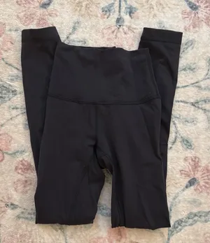 Lululemon Leggings thumbnail 1