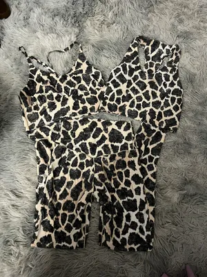 Aerie 3 Piece Set thumbnail 1