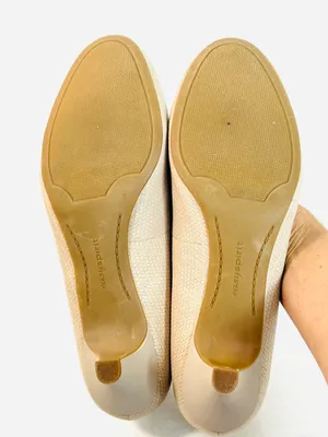Easy Spirit Cream Woven Leather Kitten Heel Pumps size 9 thumbnail 8
