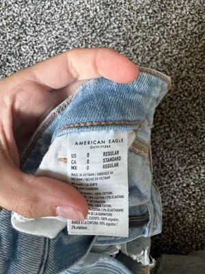 American Eagle Jeans thumbnail 3