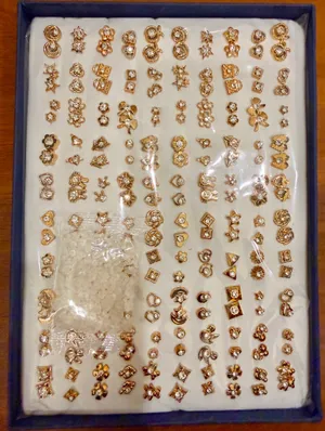 Earrings set gold thumbnail 1