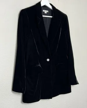 WHISTLES Black Velvet Oversized Blazer thumbnail 4