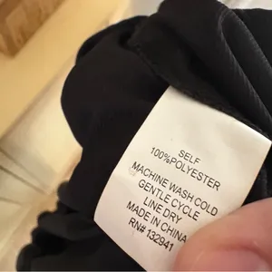 AMANDA UPRICHARD‎ Mitzi Tiered Midi LBD Dress Size Medium thumbnail 7