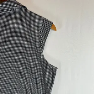 IBKUL Womens Black White Gingham Sleeveless 1/4 Zip Golf Polo Top Size M UPF50 thumbnail 10