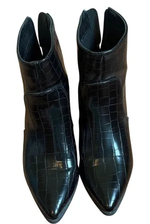 Qupid Black Croc Embossed Pointed Toe Ankle Boots‎ Back Zip Block Heel US 6.5 thumbnail 1