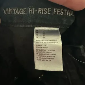 American Eagle black cutoff hi-rise size 12 festival denim shorts thumbnail 3