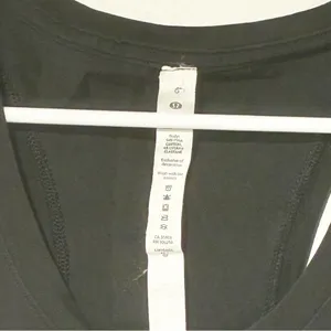 Lululemon Athletica Black Women's Tank Top Size 6 Racerback Athletic Workout thumbnail 2