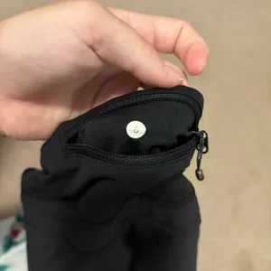 Lululemon Shorts thumbnail 4