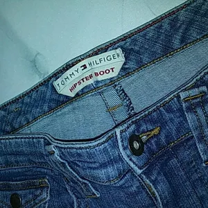 Tommy Hilfiger Hipster Boot Denim Jeans Size 6 thumbnail 5