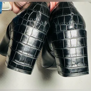 VIONIC Ankle Booties Black Size 6.5 Crocodile Block Heel Linda Leather‎ Shorties thumbnail 5
