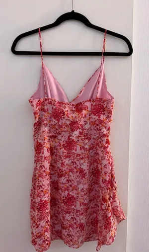 superdown Kina Pink Floral Mini Dress thumbnail 5