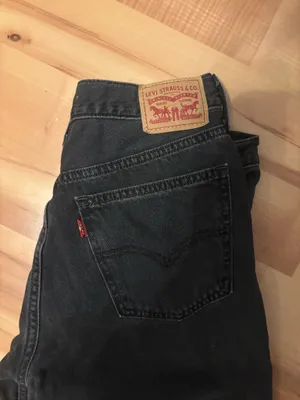 Black Levi’s Jeans thumbnail 4