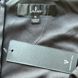 Lulu’s Black Midi bodycon dress, NWT size M thumbnail 3