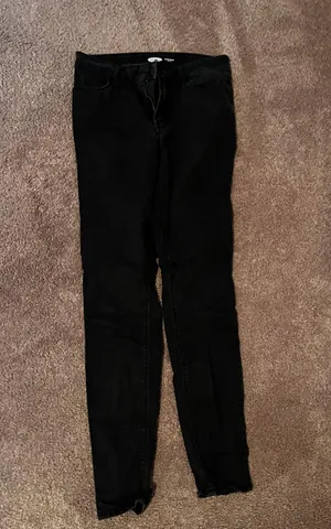Old Navy Black Skinny Jeans thumbnail 1