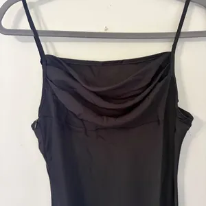Fashion Black Cowl Neck Maxi Dress Satin Finish Side Slit Spaghetti Strap New‎ M thumbnail 7