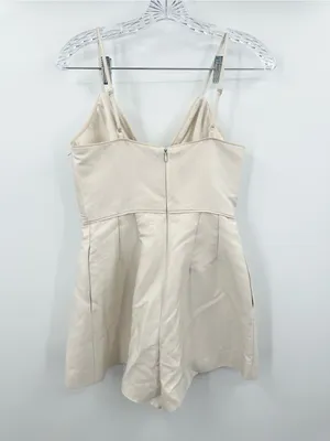 Keepsake The Label Coming Home Tie Front Cutout Romper Cream/Sand‎ Size Small thumbnail 2