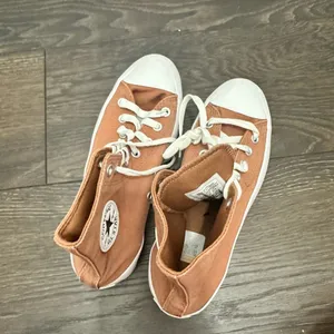 Converse Women’s 9 Brown Tan Lugged Platform Sneakers Shoes thumbnail 9